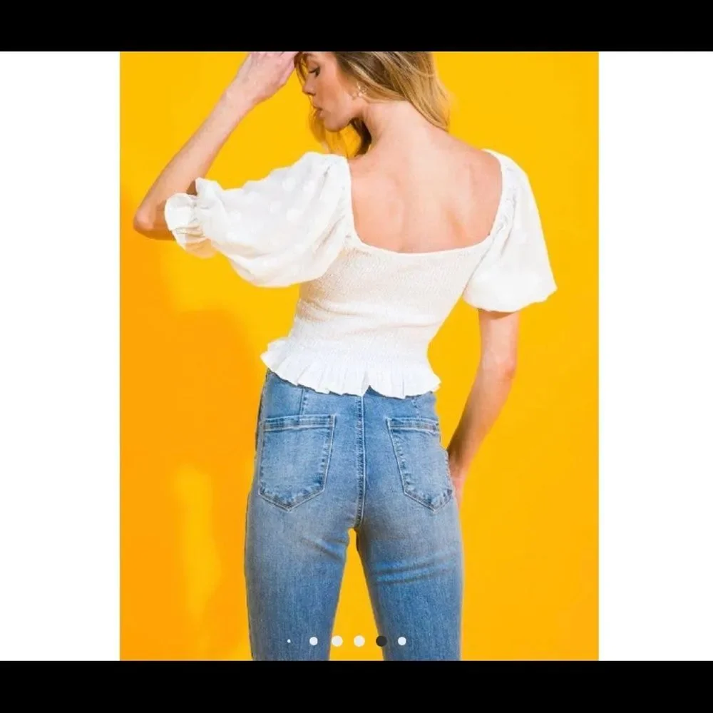 White top with poka dot sleeves - Picture 3 of 3